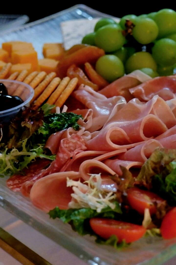 Assorted Cold Cut & Cheese Platter