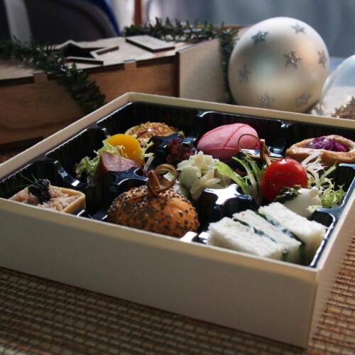 Canapes_Box02_E