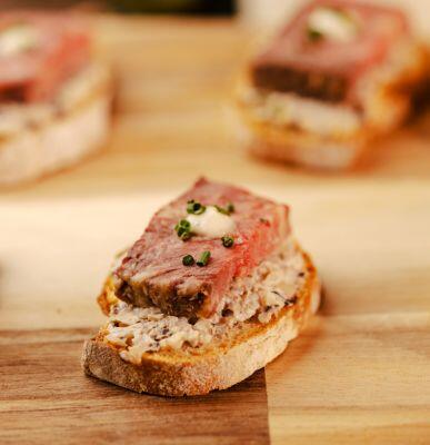 Roast Beef & Mushroom Sauce on Toast with Horseradish Dressing