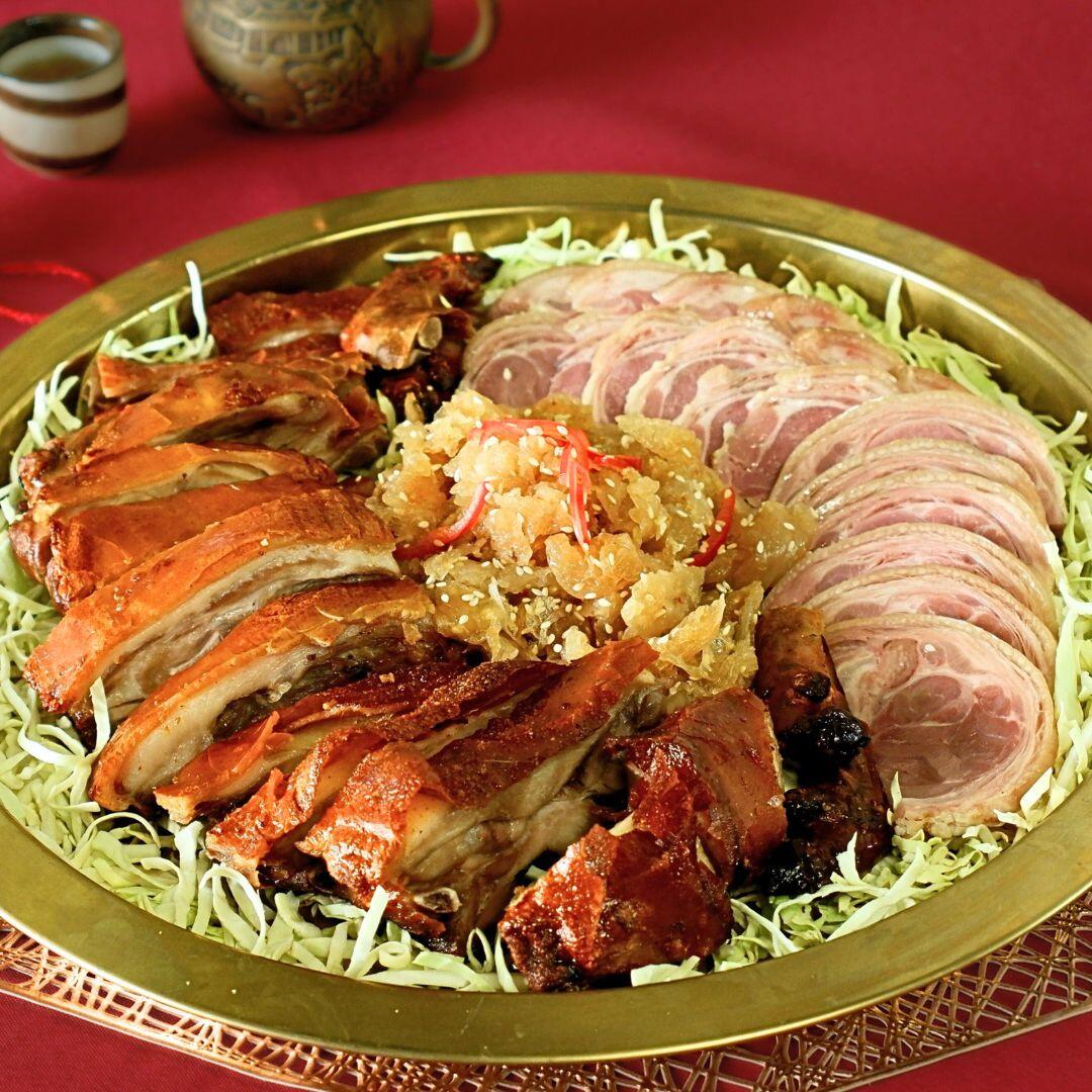 Auspicious Appetizer Platter - Roasted Spanish Suckling Pig & Smoked Pork Knuckle