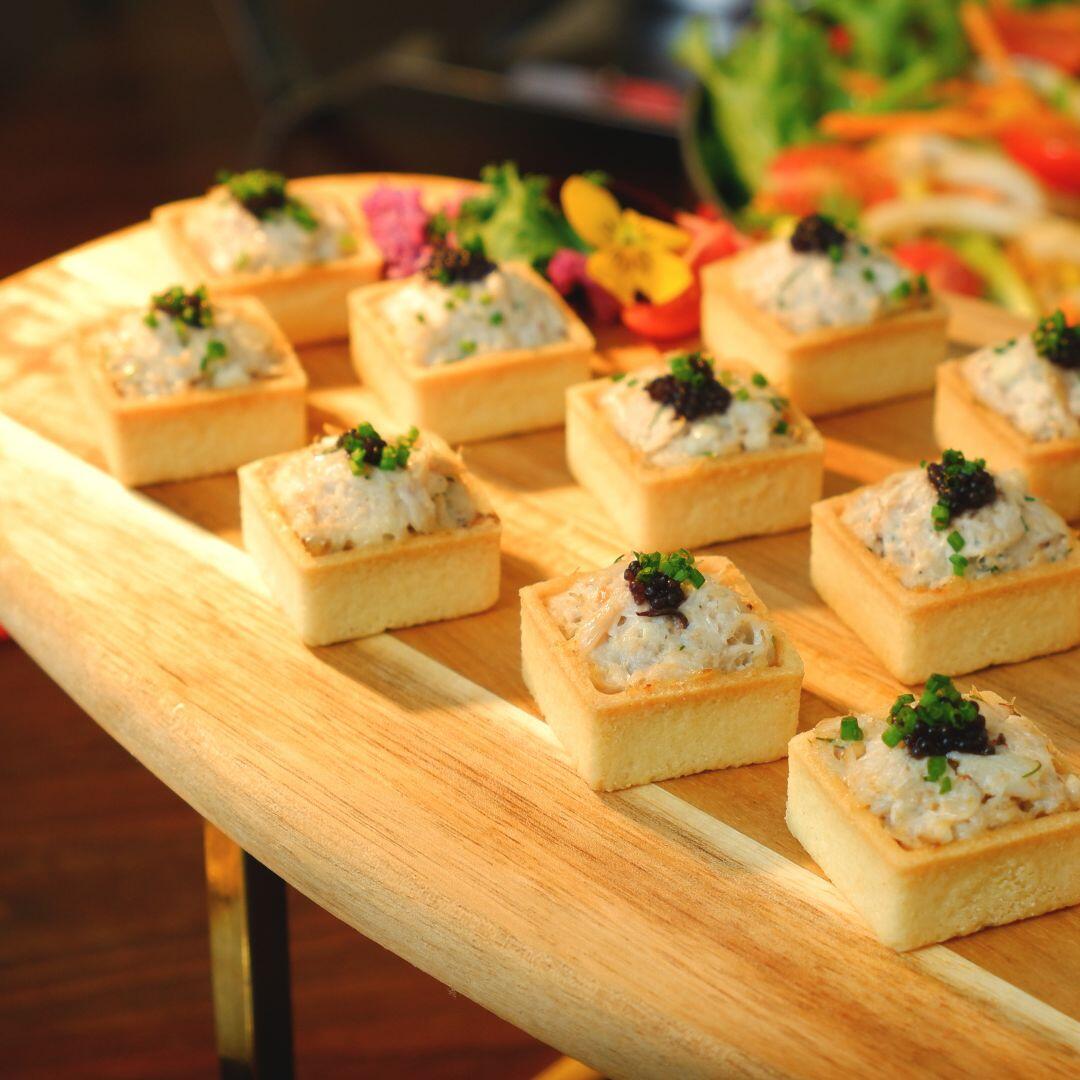 Crab Meat Tart with Caviar & Spring Onion