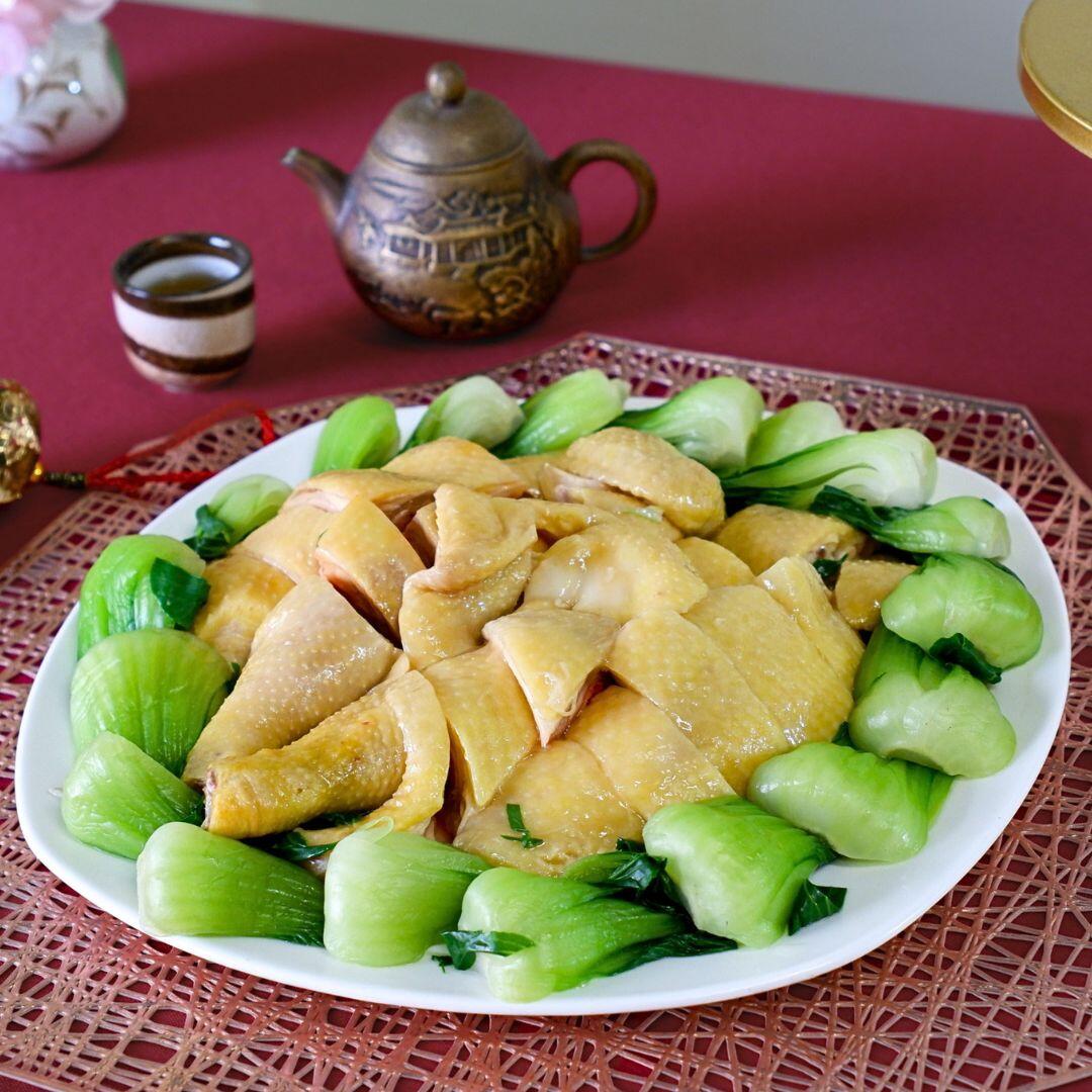 Poached Royal Chicken with Conpoy (CNY)