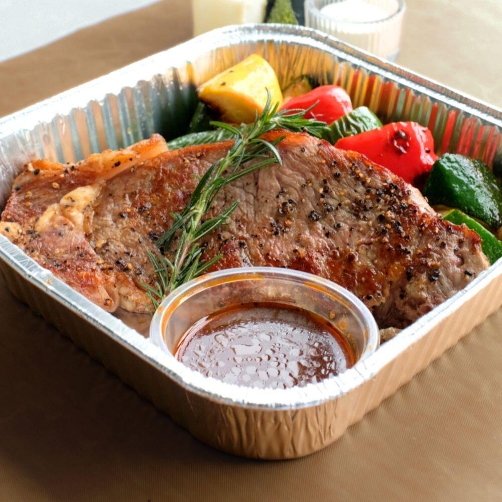Roasted US Beef Sirloin with Gravy